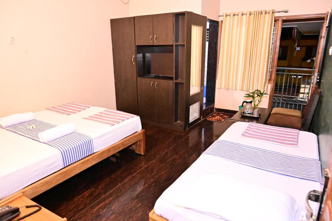 Jaya Paradise Māvalli Buitenkant foto